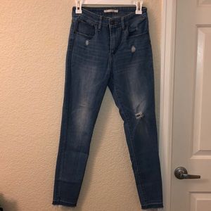 Levi’s Jeans